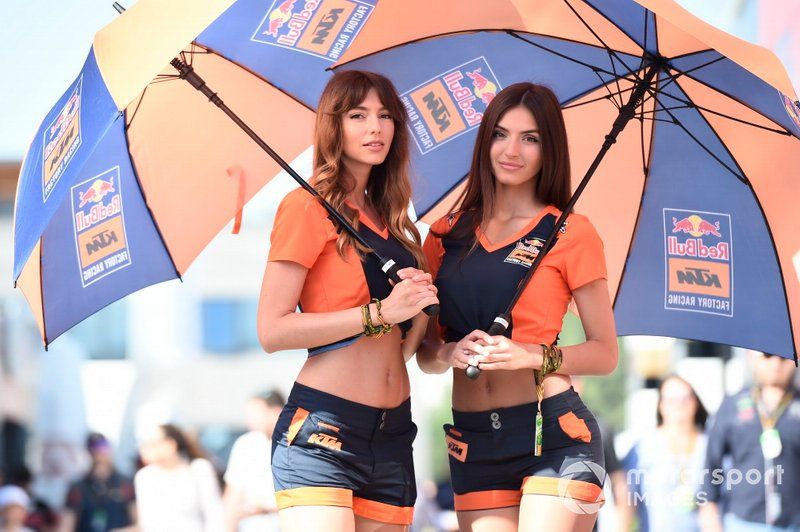 Chicas de la parrilla