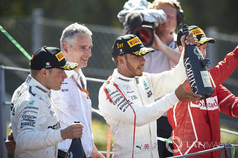 Podium: 1. Lewis Hamilton, Mercedes AMG F1; 2. Valtteri Bottas, Mercedes AMG F1; 3. Sebastian Vettel