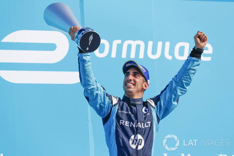 Sébastien Buemi, Renault e.Dams, celebra en el podio