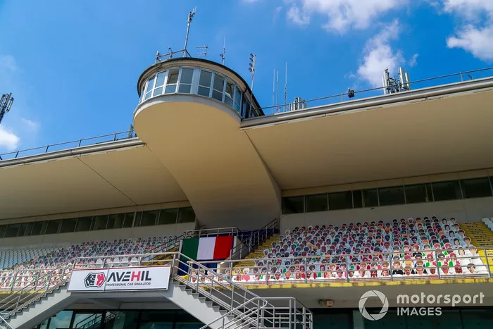 Aspectos del circuito de Monza