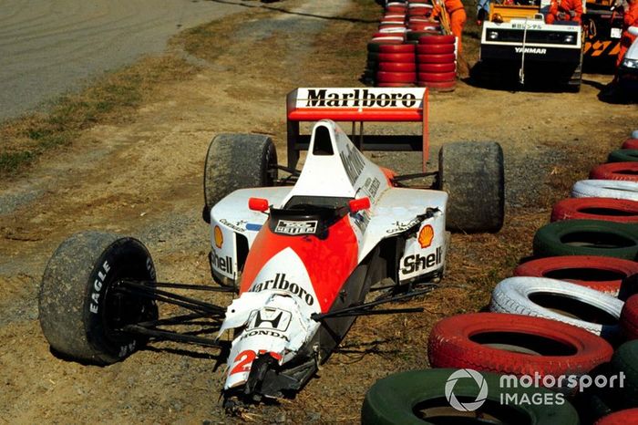 Ayrton Senna - 7 abandonos en la primera vuelta