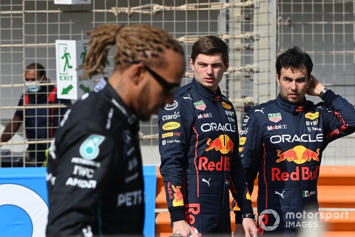 Lewis Hamilton, Mercedes-AMG Max Verstappen, Red Bull Racing Sergio Pérez, Red Bull Racing