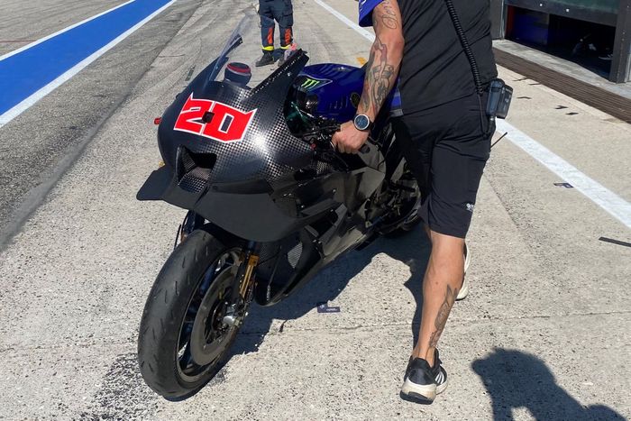 Moto de Fabio Quartararo, Yamaha Factory Racing