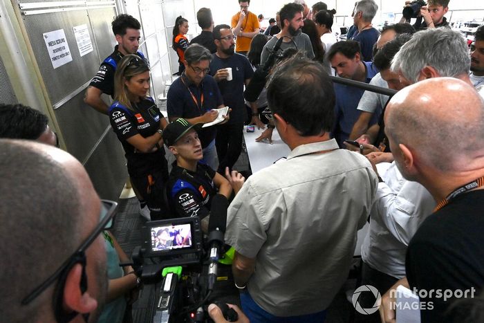 Fabio Quartararo, Yamaha Factory Racing, dedo roto