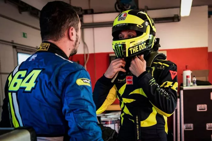 Valentino Rossi prueba el Kessel Racing Ferrari 488 GT3