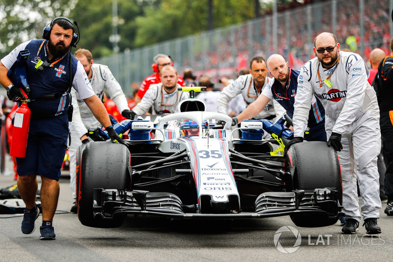 El equipo Williams trae a Sergey Sirotkin, Williams FW41, a la parrilla