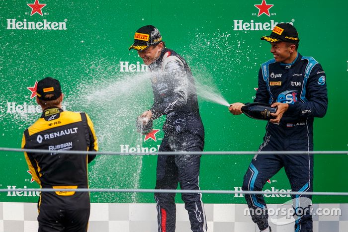 Artem Markelov, RUSSIAN TIME, Tadasuke Makino, RUSSIAN TIME, Alexander Albon, DAMS