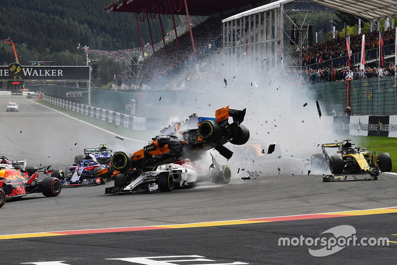 Belga Nagydíj - F1 2018 - rajtbaleset