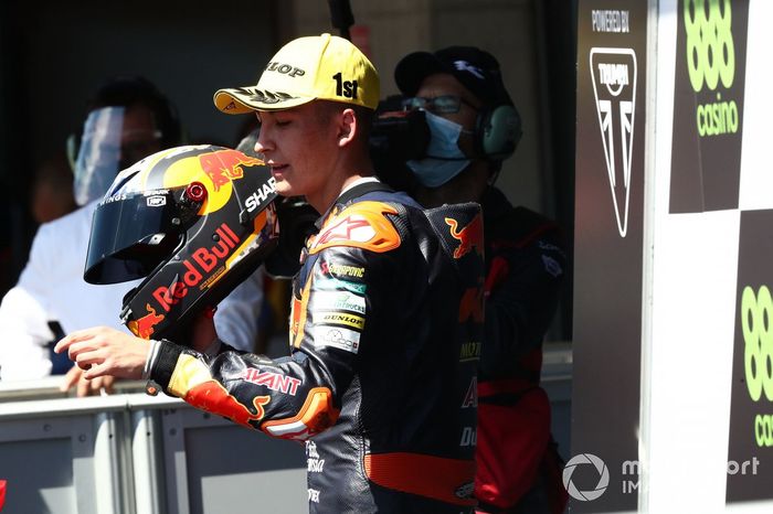 Ganador Raul Fernandez, Red Bull KTM Ajo