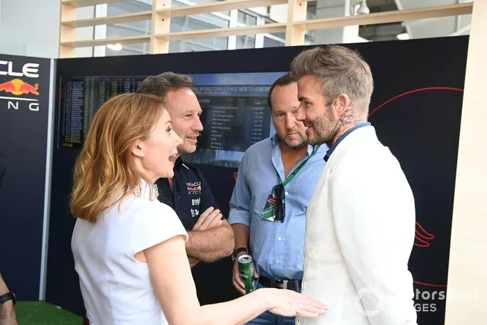 Christian Horner, director de Red Bull Racing, su mujer Geri Horner y David Beckham