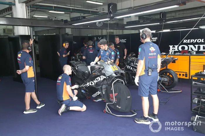 Luca Marini, Repsol Honda Team Honda garage