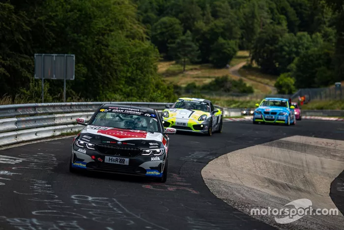 #504 Emir Aşarı, Björn Simon, Nicolas Griebner, BMW 330i, Sorg Rennsport