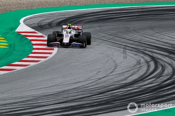 Mick Schumacher, Haas VF-21