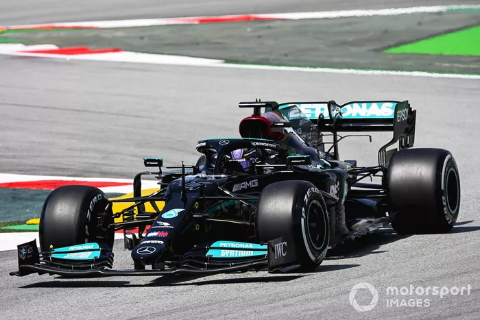 Lewis Hamilton, Mercedes W12