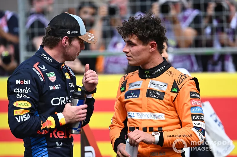 Max Verstappen, Red Bull Racing, 1st position, Lando Norris, McLaren F1 Team, 3rd position, chat in Parc Ferme 