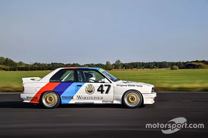 BMW M3 DTM E30