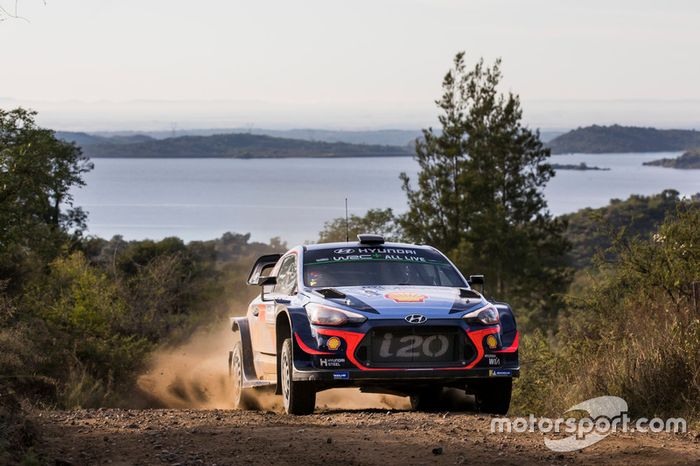 Thierry Neuville, Nicolas Gilsoul, Hyundai i20 WRC, Hyundai Motorsport
