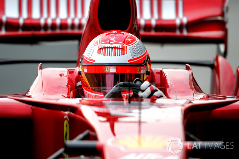 2007: pruebas con Ferrari