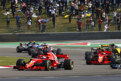 Sebastian Vettel, Ferrari SF71H, Valtteri Bottas, Mercedes AMG F1 W09, Kimi Raikkonen, Ferrari SF71H, Max Verstappen, Red Bull Racing RB14 Tag Heuer