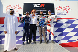 Подіум: переможець Стефано Коміні, Comtoyou Racing, друге місце Джанні Морбіделлі, West Coast Racing