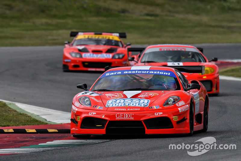 GT Ferrari show