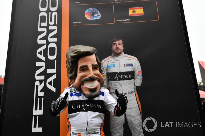 Fernando Alonso, McLaren caricatura