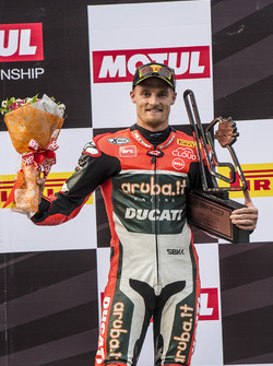 Derde, Chaz Davies, Aruba.it Racing - Ducati Team op het podium