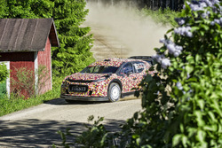 Крис Мик тестирует Citroën C3 WRC 2017