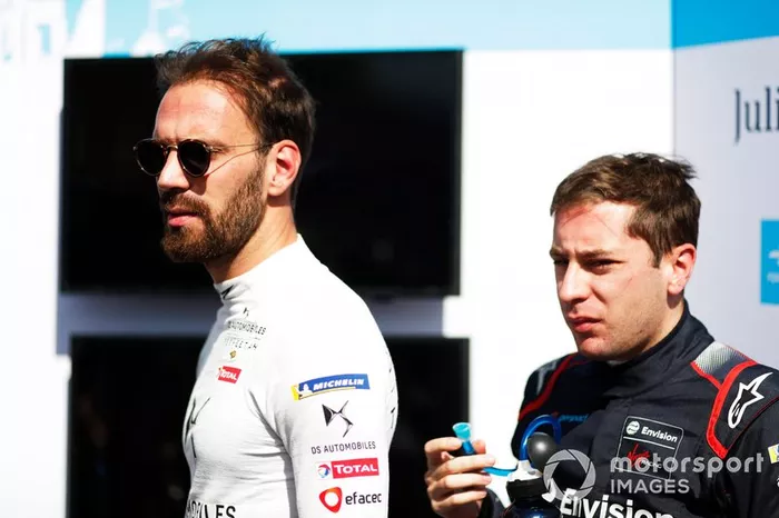 Jean-Eric Vergne, DS Techeetah, DS E-Tense FE20, con Robin Frijns, Virgin Racing, Audi e-tron FE06