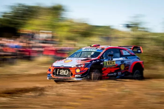 Thierry Neuville, Nicolas Gilsoul, Hyundai Motorsport Hyundai i20 Coupe WRC