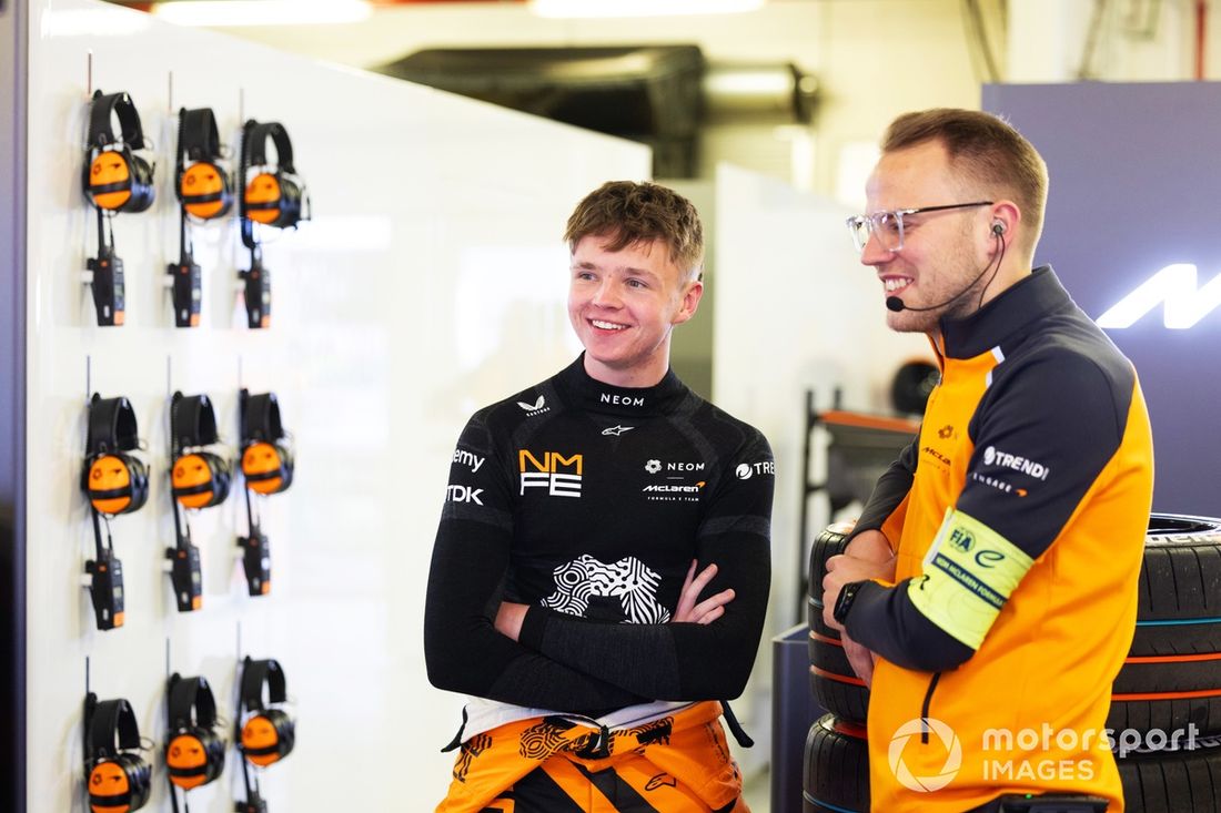 Taylor Barnard, zespół McLaren Formula E