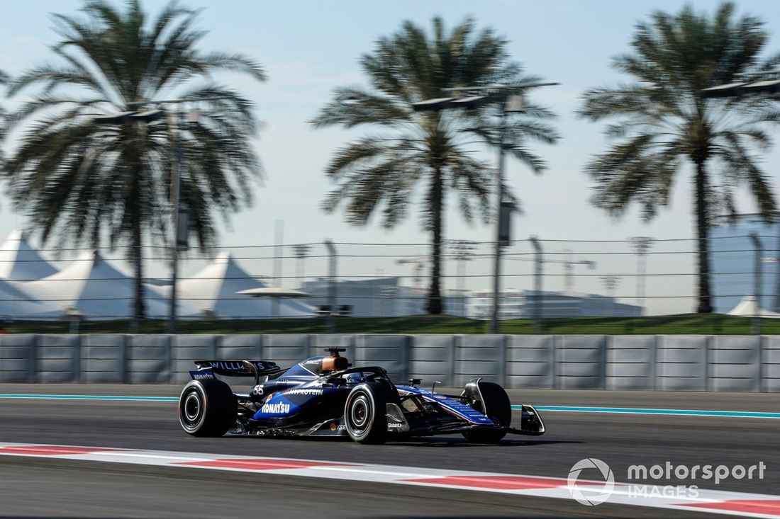 Carlos Sainz, Williams FW46 