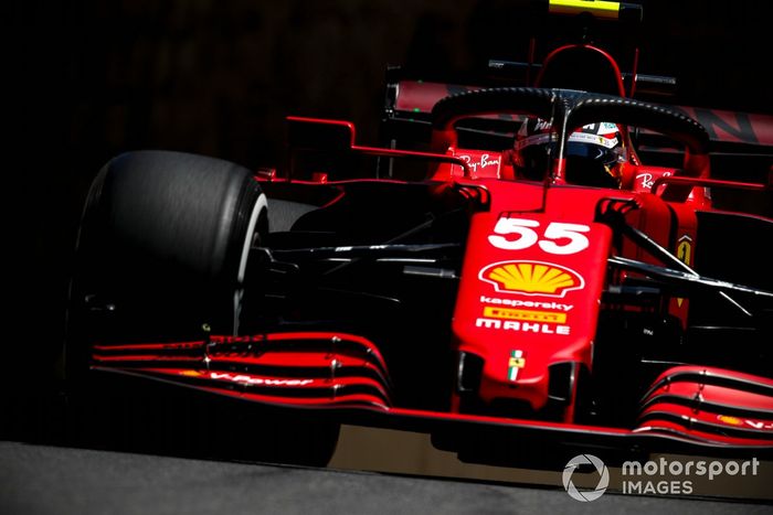 Carlos Sainz Jr., Ferrari SF21