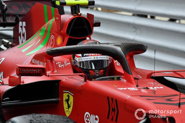 Carlos Sainz Jr., Ferrari SF21 en Parc Ferme