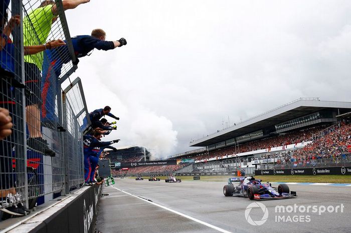 Kvyat volvió al podio
