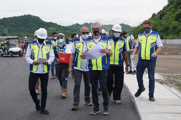 Visita al circuito de Mandalika