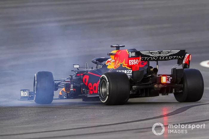 Trompo de Max Verstappen, Red Bull Racing RB16