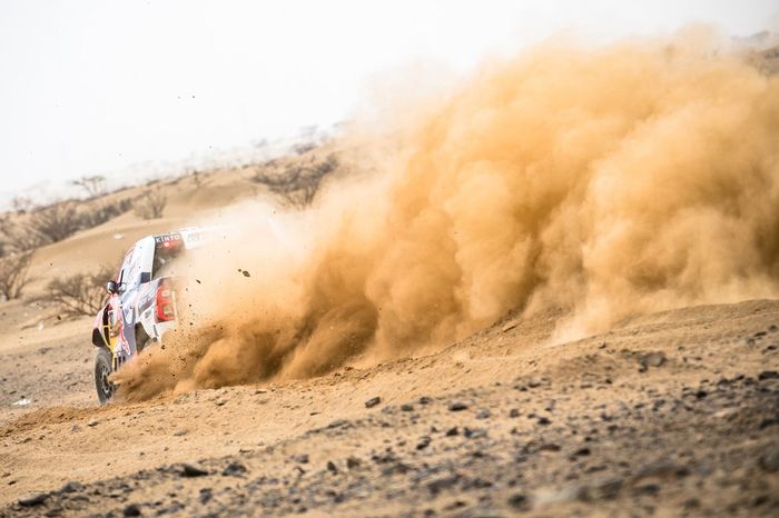 #301 Toyota Gazoo Racing: Nasser Al-Attiyah, Matthieu Baumel