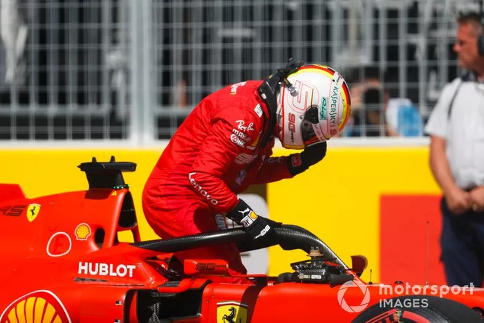 Il poleman Sebastian Vettel, Ferrari, dopo le Qualifiche