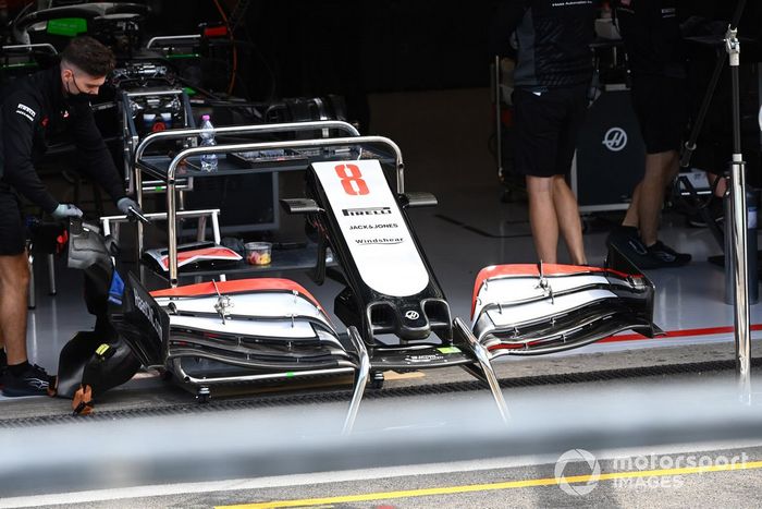 Detalle del alerón delantero del VF-20 de Haas