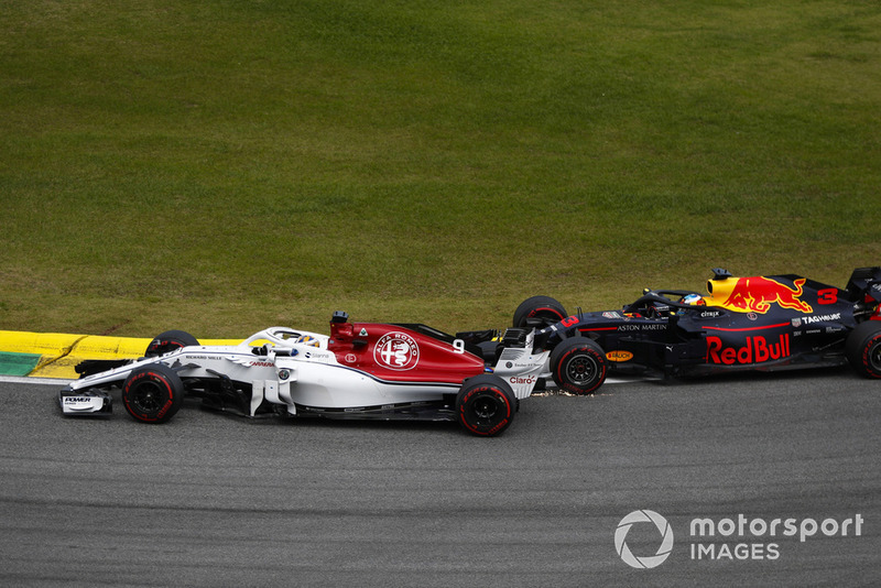 Даніель Ріккардо, Red Bull Racing RB14, Маркус Ерікссон, Sauber C37