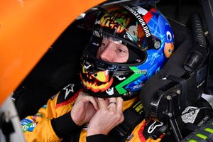 Kyle Busch, Joe Gibbs Racing, Toyota Camry M&M's Halloween