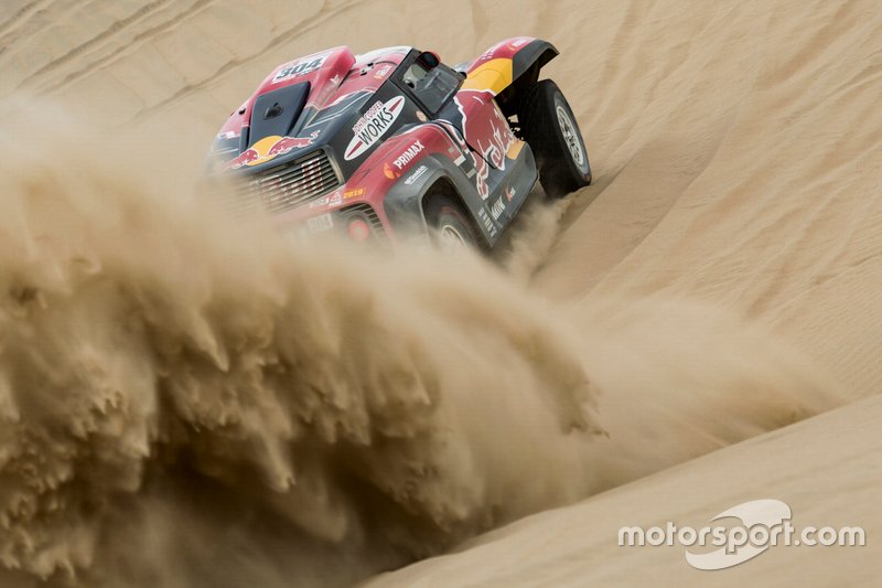 #304 X-Raid Mini JCW Team: Stephane Peterhansel