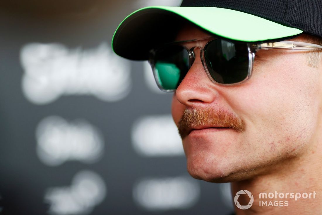 Valtteri Bottas, Equipa de F1 da Stake chuta a Sauber