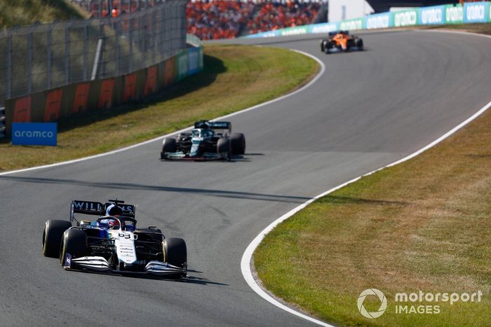 George Russell, Williams FW43B, Lance Stroll, Aston Martin AMR21