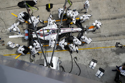 Lance Stroll, Williams FW40, makes a pits top