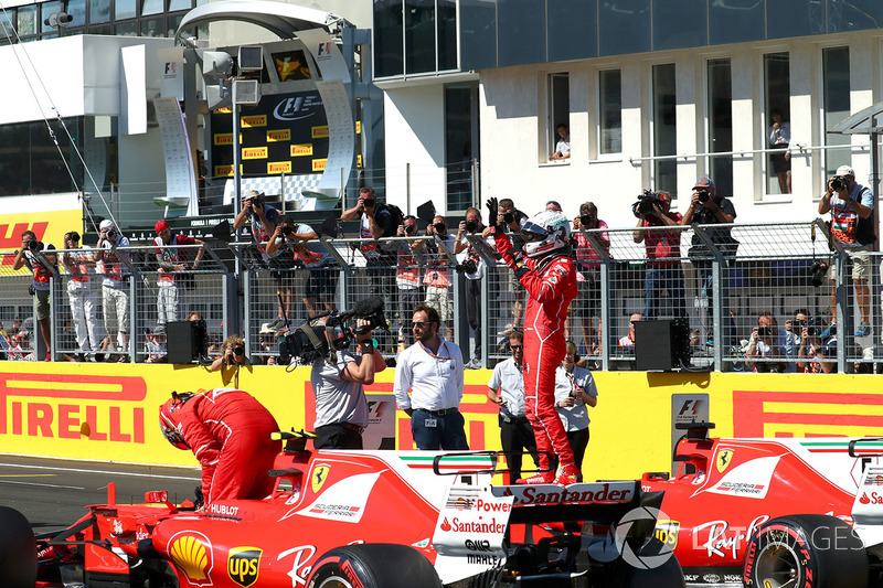 Ganador de la pole Sebastian Vettel, Ferrari SF70-H