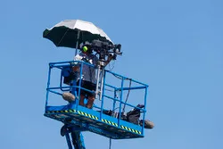 Telecamera e operatore TV