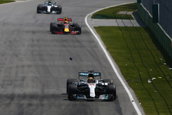 Lewis Hamilton, Mercedes AMG F1 W08, Max Verstappen, Red Bull Racing RB13, Valtteri Bottas, Mercedes AMG F1 W08
