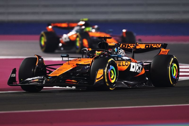 Lando Norris, McLaren, Oscar Piastri